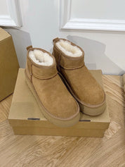 Snow Boots
